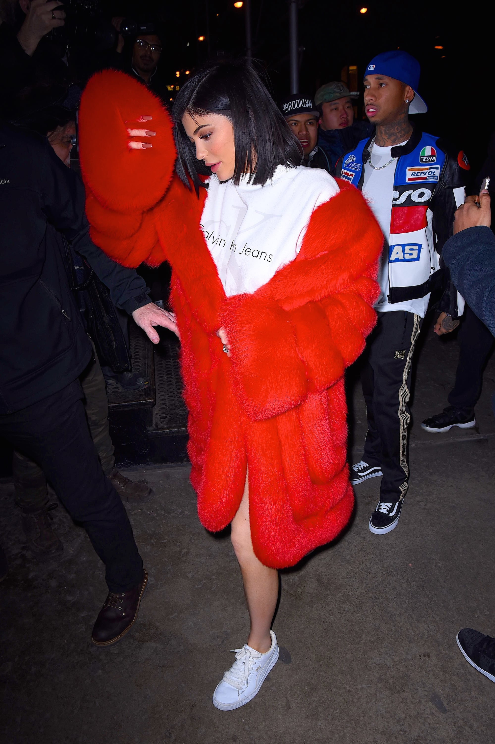 Kylie jenner clearance red coat