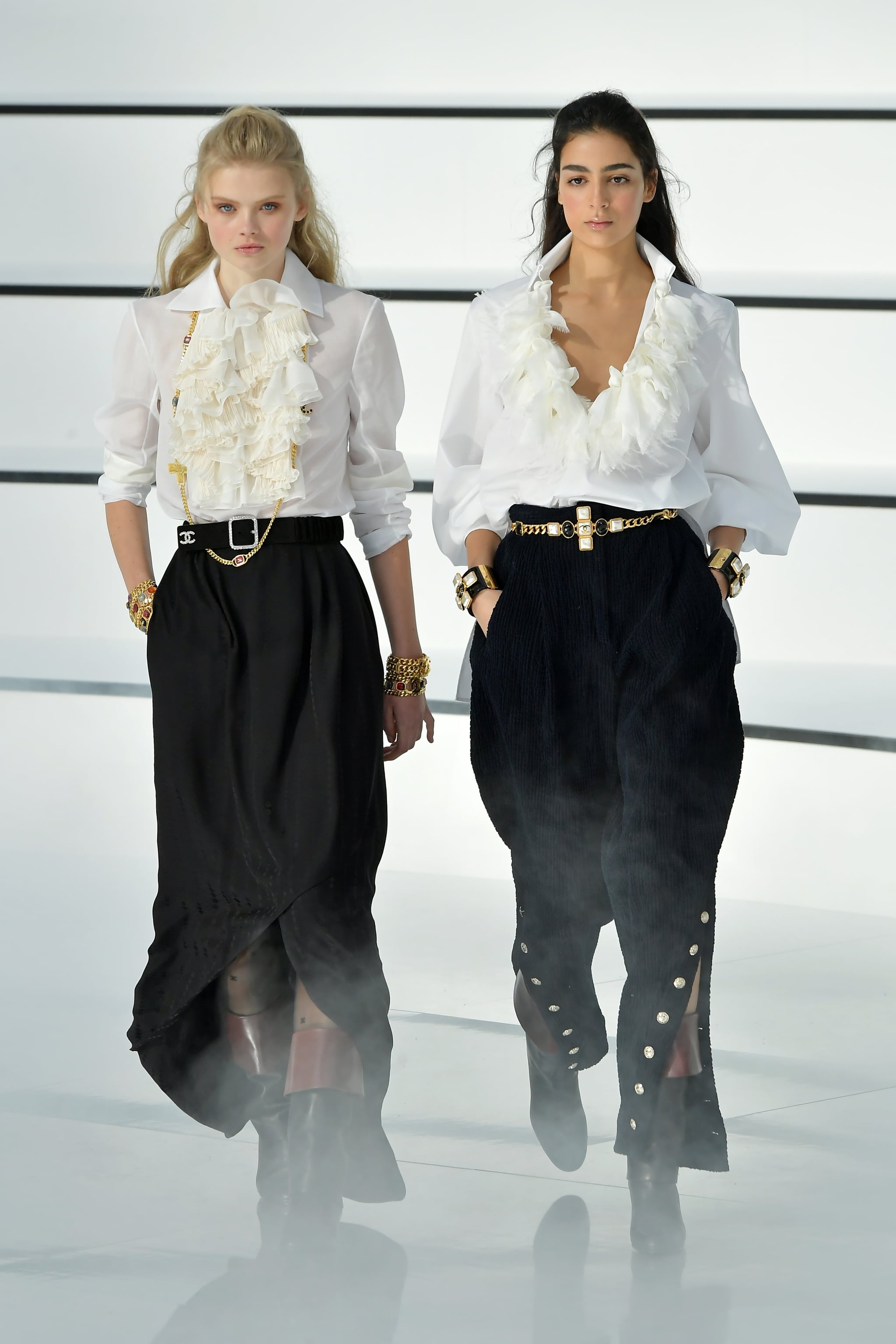 Chanel Fall/Winter 2020 Runway Show at Paris Fashion | POPSUGAR Fashion