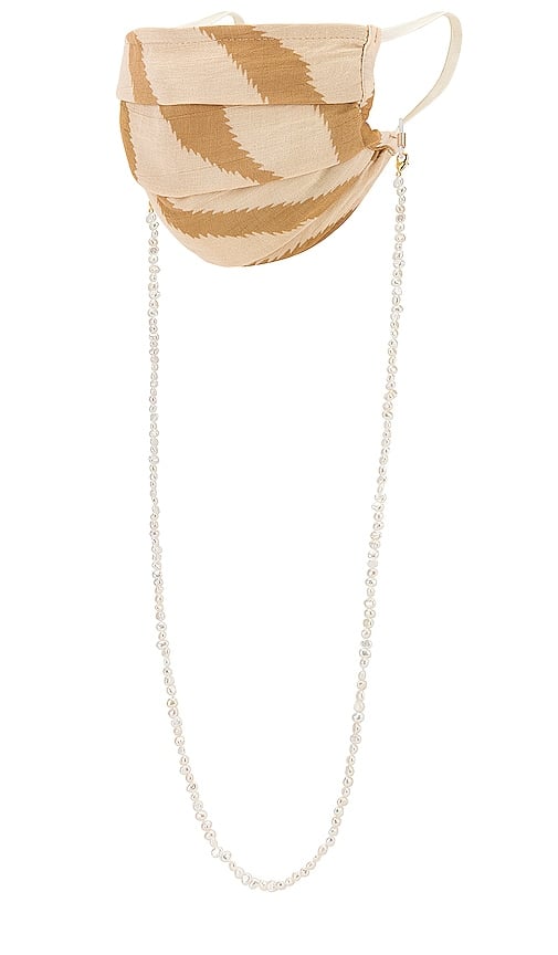 Petit Moments Freshwater Pearl Mask Chain in White