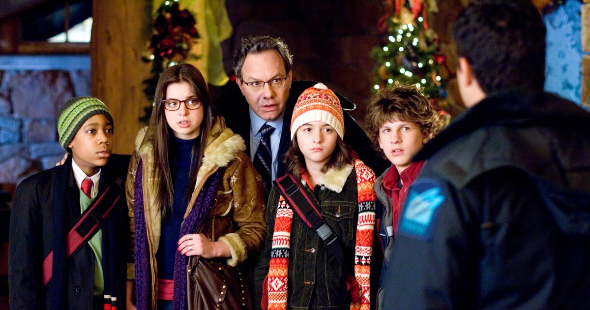 Why Unaccompanied Minors Is an Underrated Movie | POPSUGAR Entertainment - Vimarsana News