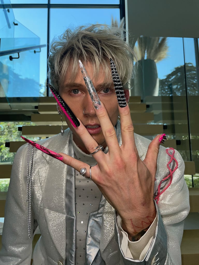 Megan Fox & Machine Gun Kelly's iHeartRadio Awards Nail Art