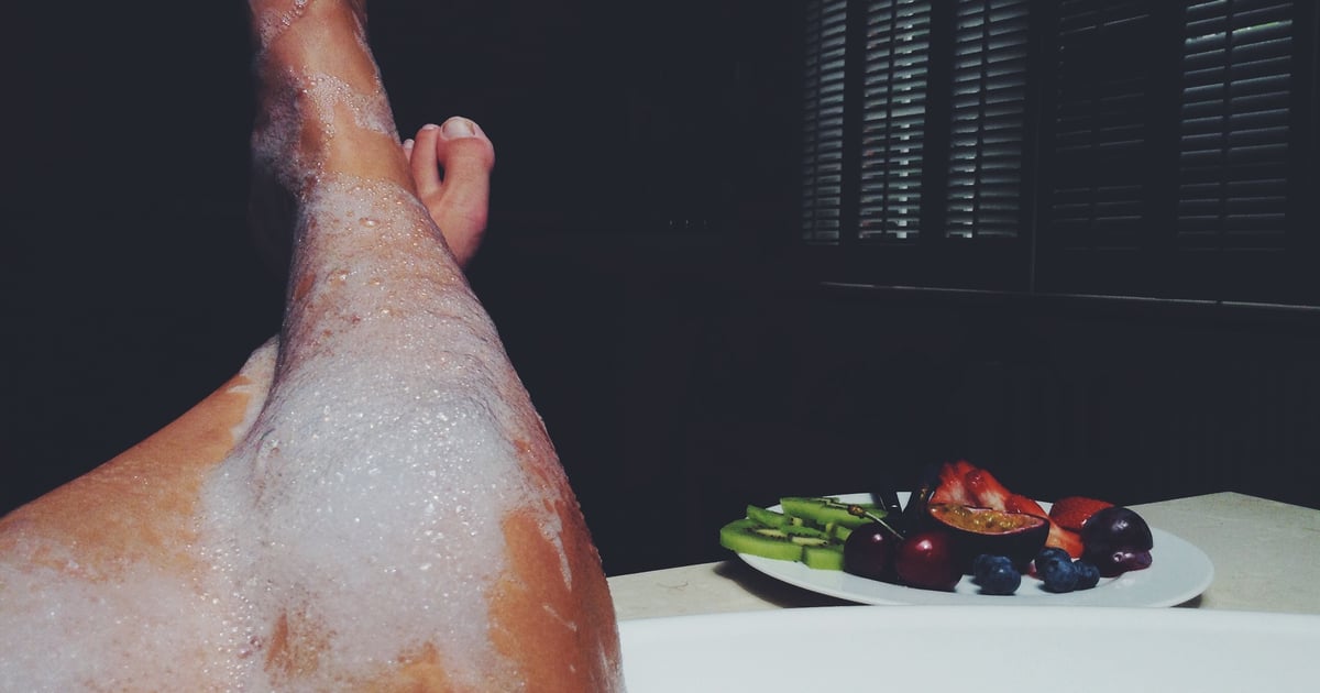 Is It Ever OK to Eat in the Bathroom?