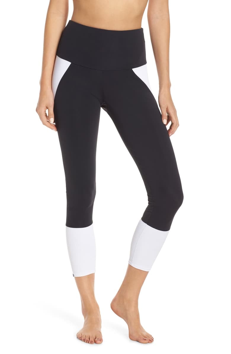 Onzie Athletic Cropped Leggings