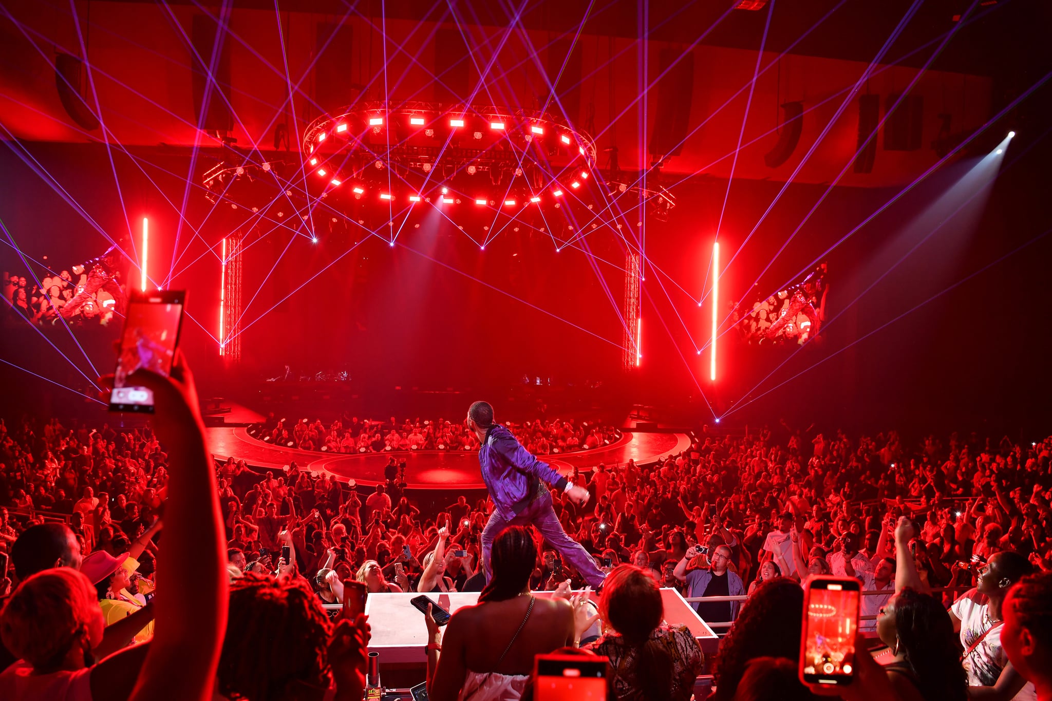 LAS VEGAS, NEVADA - JULY 15: Usher Performs at the grand opening of Usher: My Way - The Vegas Residency at Dolby Live at Park MGM on July 15, 2022 in Las Vegas, Nevada. (Photo by Denise Truscello/Getty Images for Dolby Live at Park MGM)