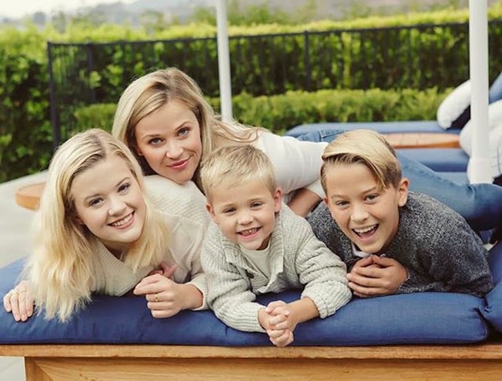 Reese Witherspoon Family Pictures POPSUGAR Celebrity(02)