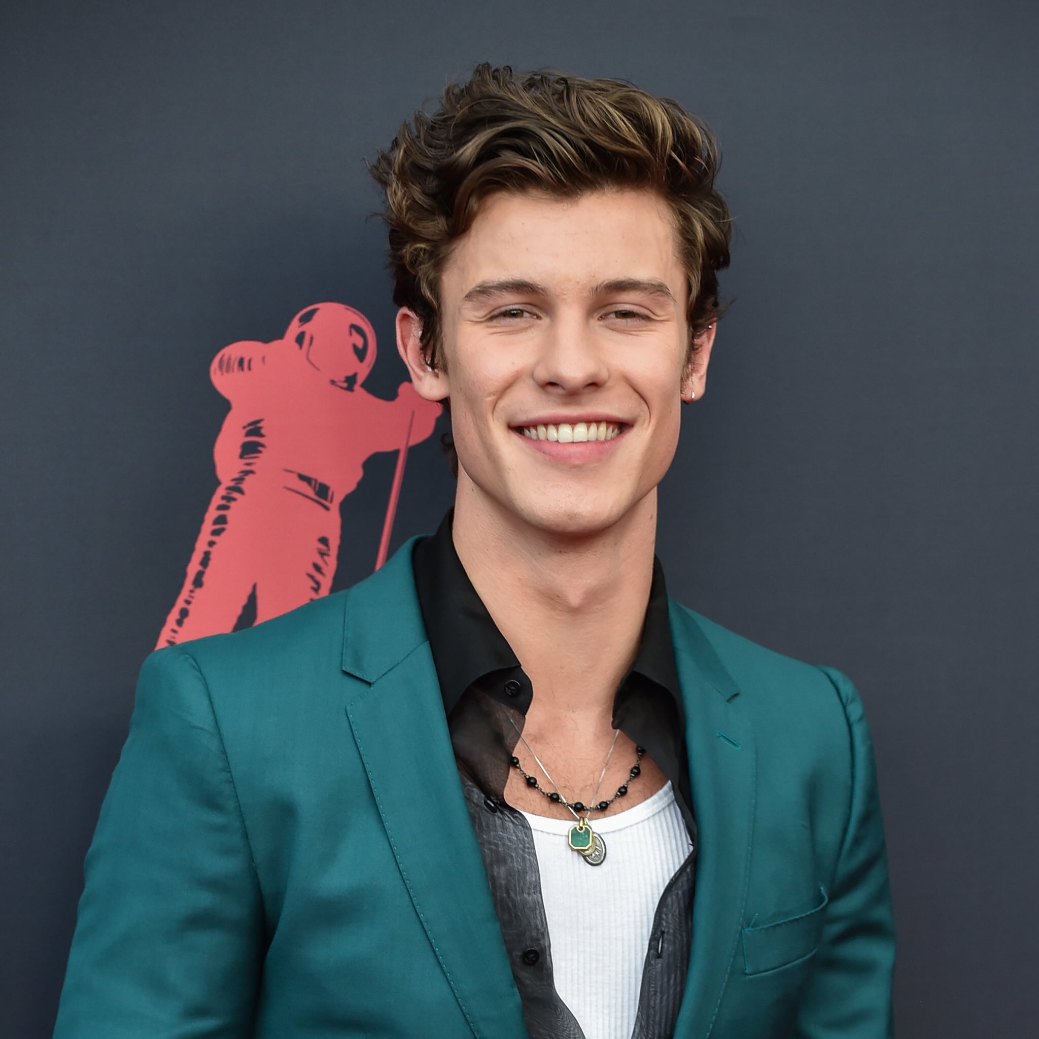 Shawn Mendes S Black Nail Polish Color Popsugar Beauty
