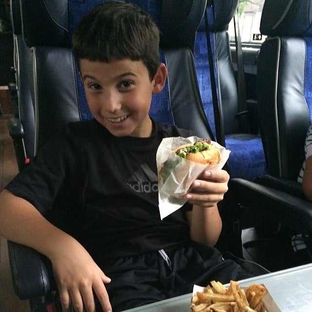 Shepherd Seinfeld enjoyed a Shake Shack burger on his way out to the Hamptons.
Source: Instagram user jessseinfeld