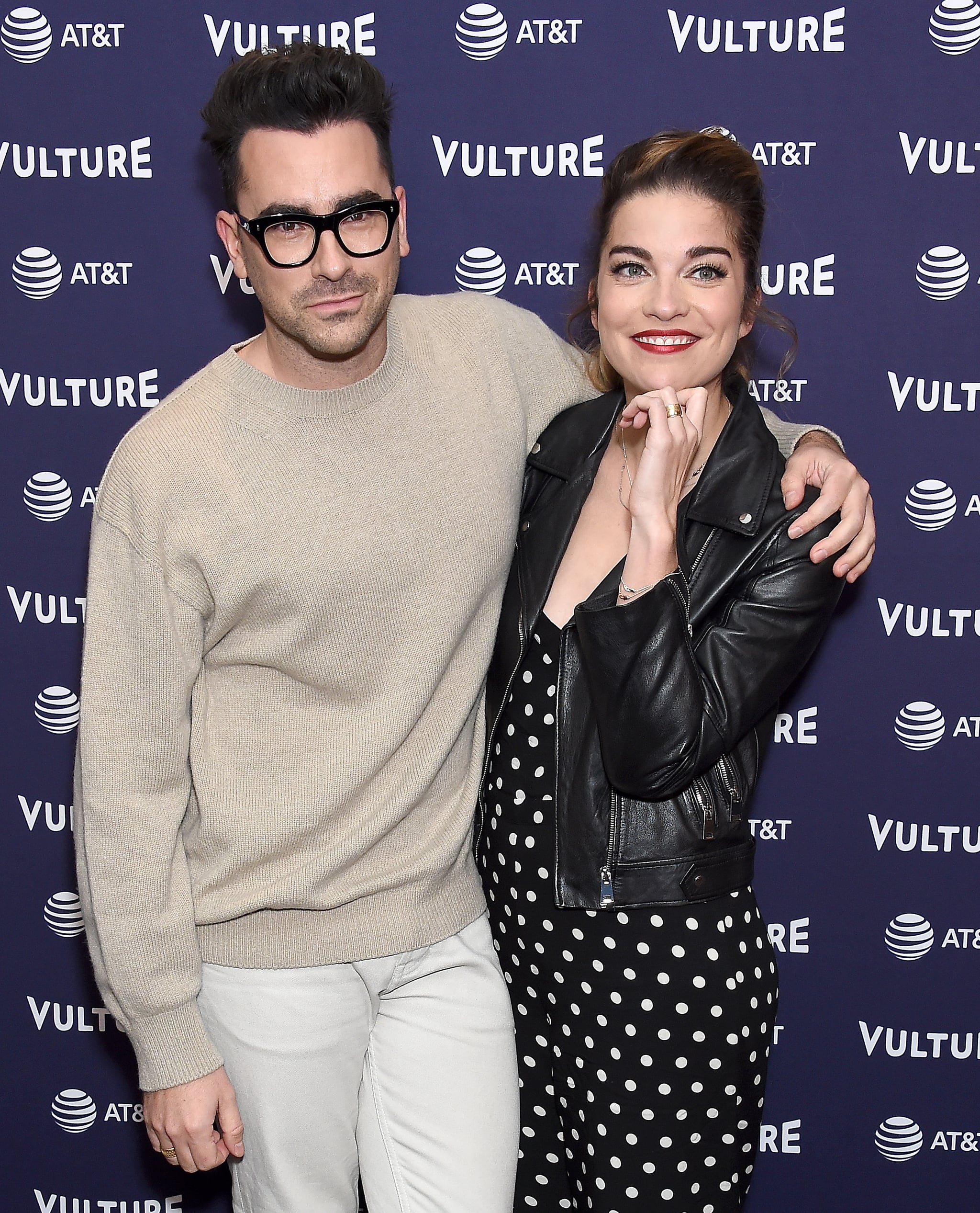 Annie Murphy Sarah Levy - Dan Levy And Annie Murphy S Friendship Pictures Popsugar Celebrity