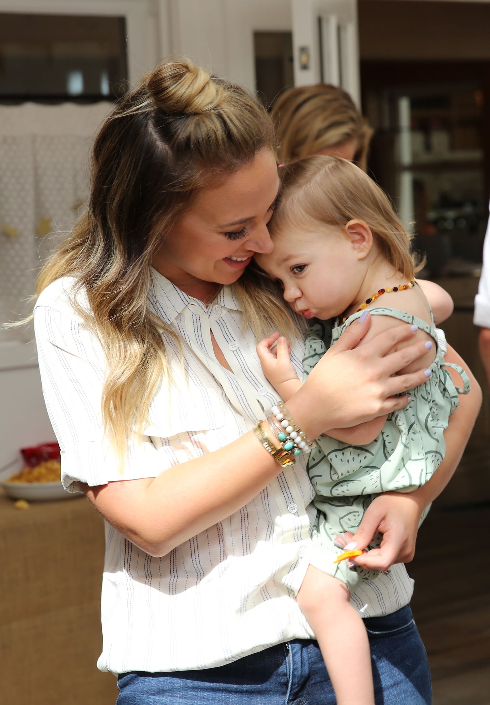 Haylie Duff and Daughter Ryan at Applegate's Sandwich Soiree PS Celebrity