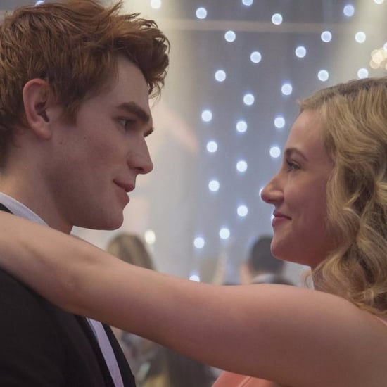 Archie and Betty's Kiss in Riverdale Season 2