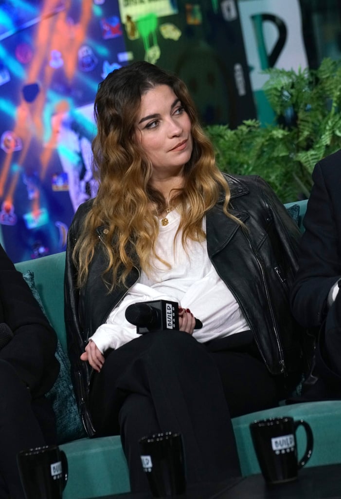 Annie Murphy's Ombre Waves at a Schitt's Creek Event