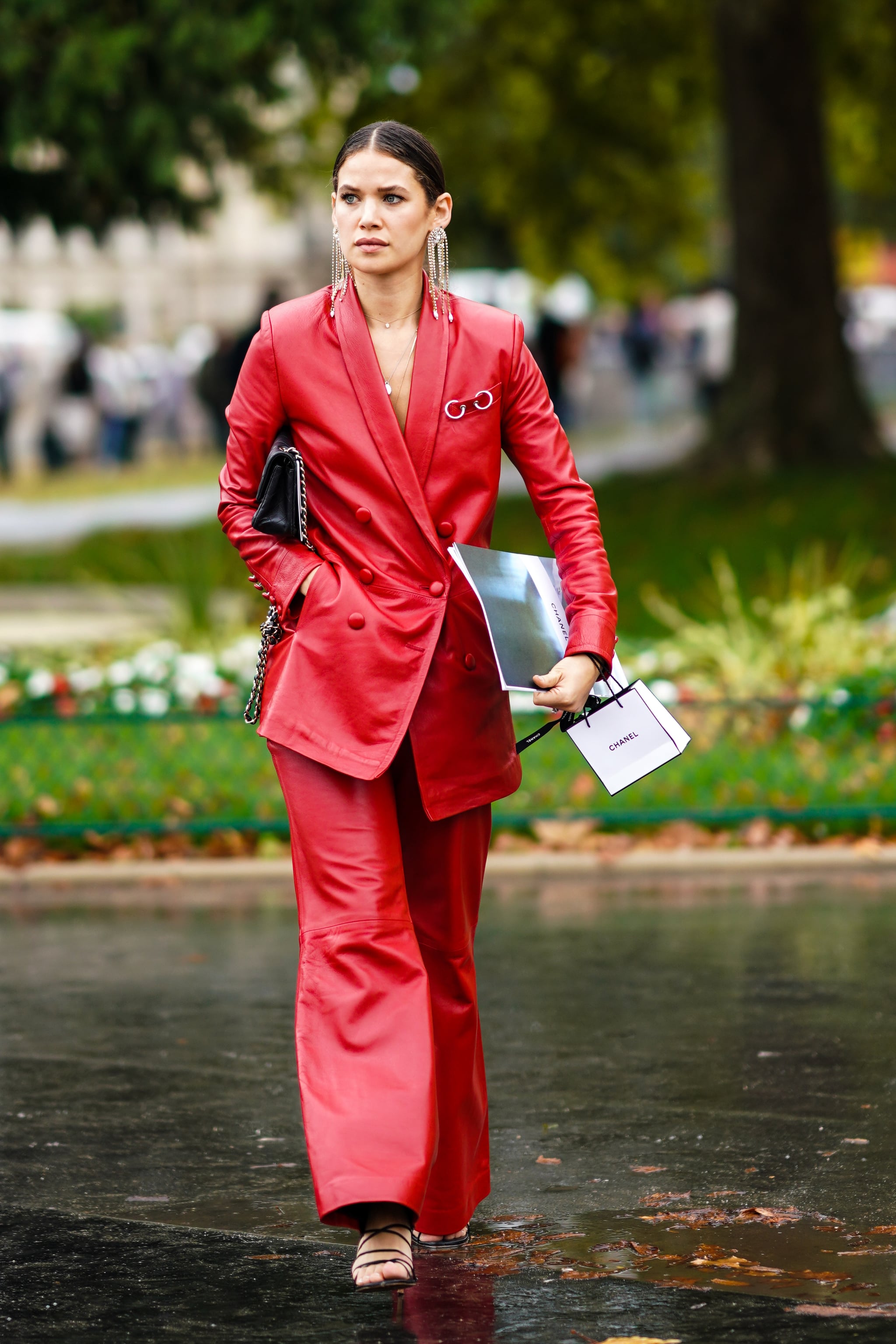 Leather Idea: Red Leather + Black Clutch | 15 Ways to Wear Leather Pants Like a Total Fashion Pro This Season | POPSUGAR Fashion Photo 13