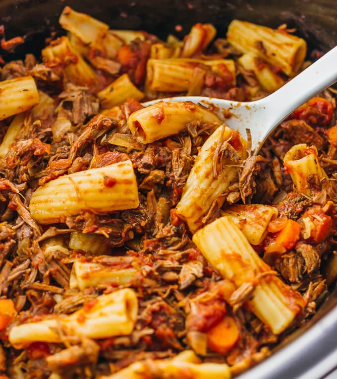 Slow-Cooker Beef Ragu Rigatoni