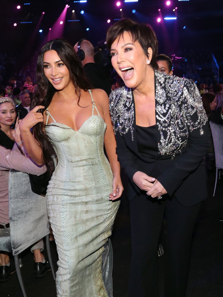 Kardashian Family at the 2019 People's Choice Awards Photos