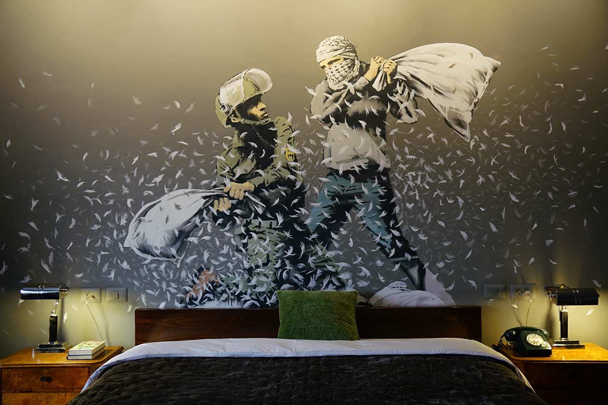 فندق بانكسي walled off hotel في فلسطين popsugar middle east love