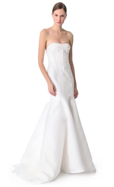 This J. Mendel strapless mermaid gown ($6,900) is all about showing off the décolletage — and that amazing skirt is a statement on its own.
This J. Mendel strapless mermaid gown ($6,900) is all about showing off the décolletage — and that amazing skirt is a statement on its own.