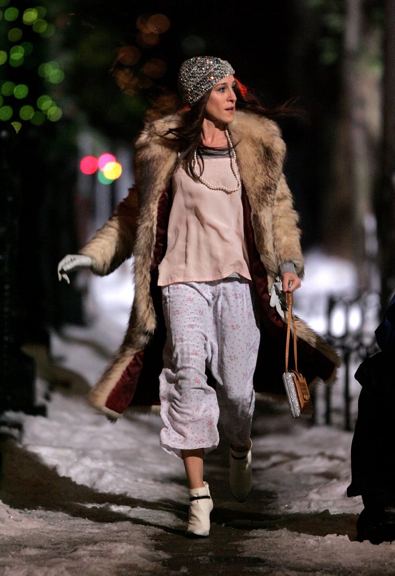 18 of Carrie Bradshaw's most stylish outfits and how to recreate them