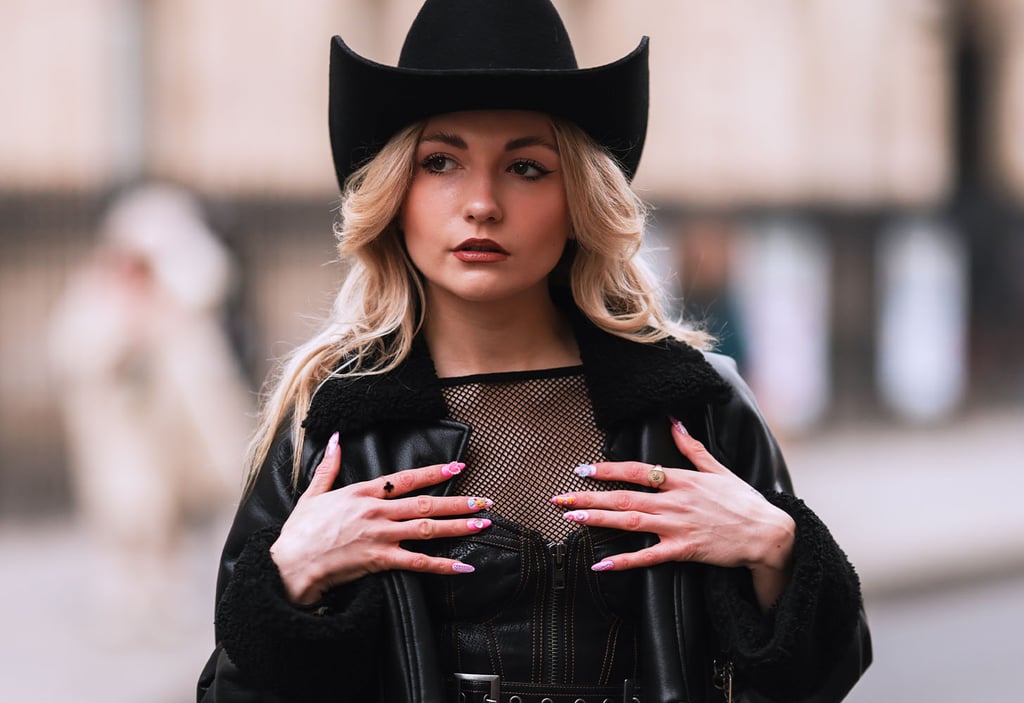 14 DIY Halloween Cowgirl Costume Ideas For Adults