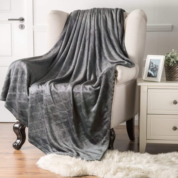 Bedsure Flannel Fleece Luxury Blanket Burgundy Throw ...