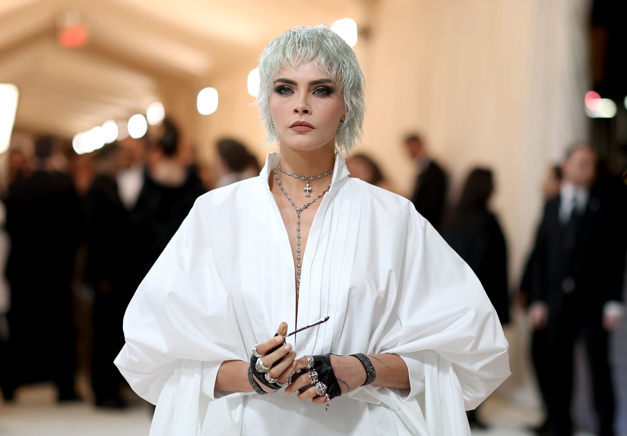 Cara Delevingne's White Hair Color at Met Gala 2023 | POPSUGAR Beauty