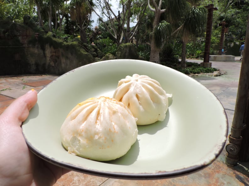 Steamed Vegetable Curry Pod and Cheeseburger Steamed Pod