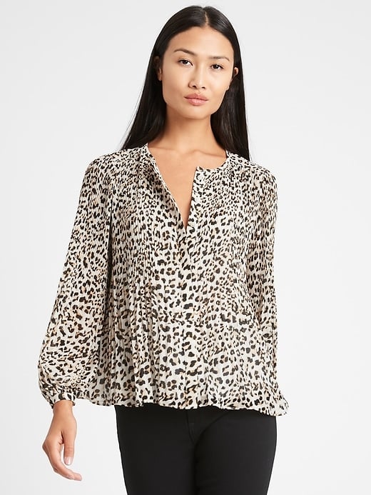 Banana Republic Print Pleated Shirt 20 Long Sleeved Blouses to