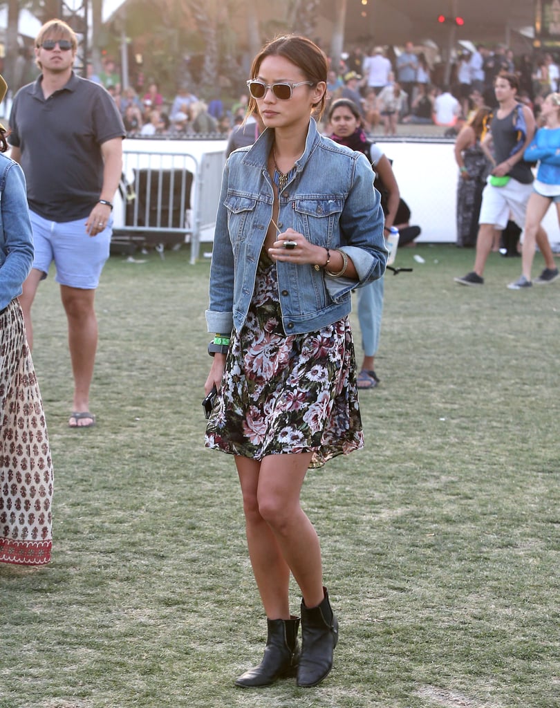 AtCoachella in 2013, Jamie Chung made a concert-cool pairing with her Levi's denim jacket and floral minidress.