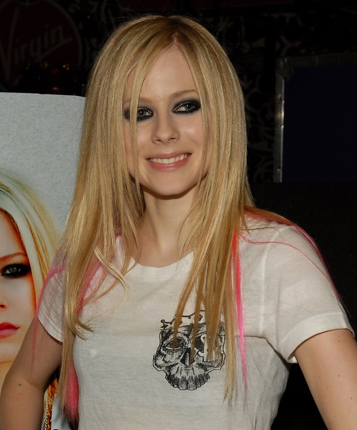 Avril Lavigne in 2007 | Avril Lavigne Best Beauty Looks | POPSUGAR