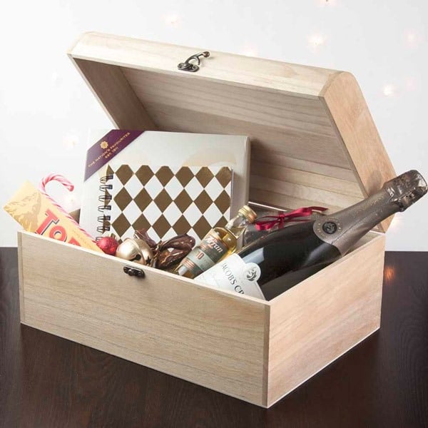 Christmas Eve Box Ideas For Grandparents What Is A Christmas Eve Box Popsugar Smart Living Uk Photo 4