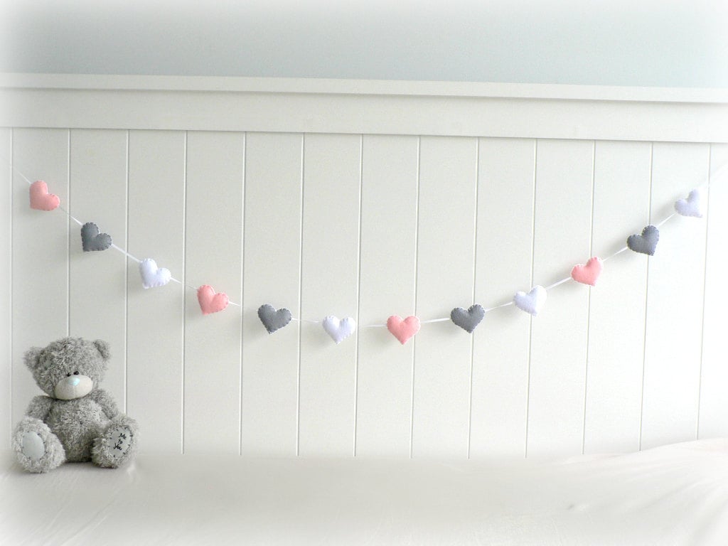 Felt Red Heart Garland