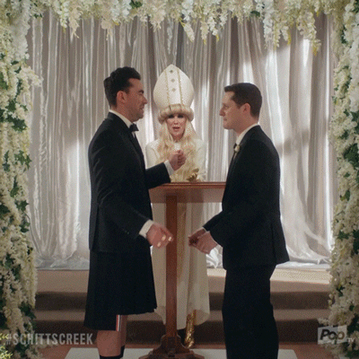 Alan Kim's Oscars Outfit Looks Like David Rose's Wedding Tux