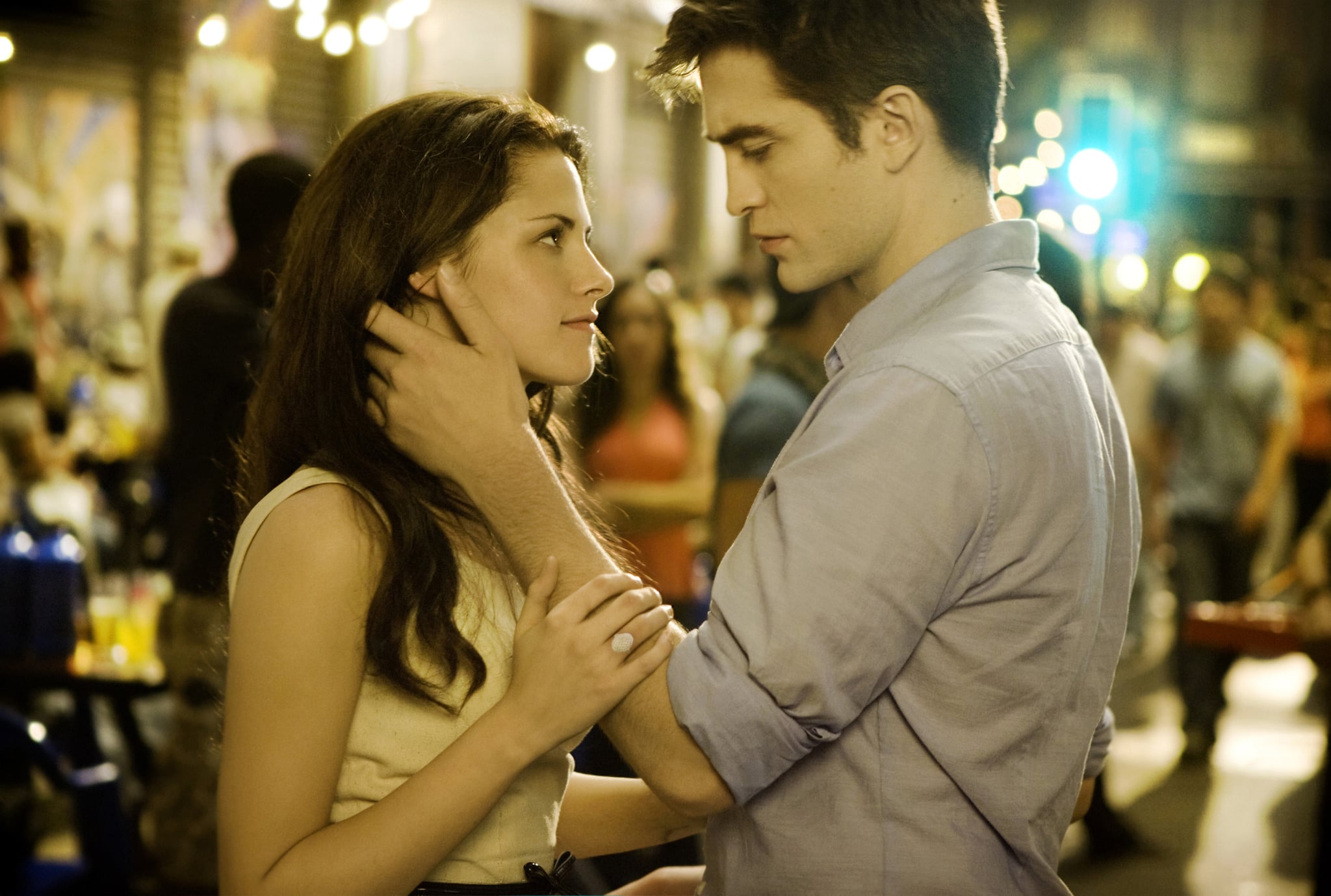 KRISTEN STEWART and ROBERT PATTINSON star in THE TWILIGHT SAGA: BREAKING DAWN - PART 1Ph: Andrew Cooper 2011 Summit Entertainment, LLC.  All rights reserved.