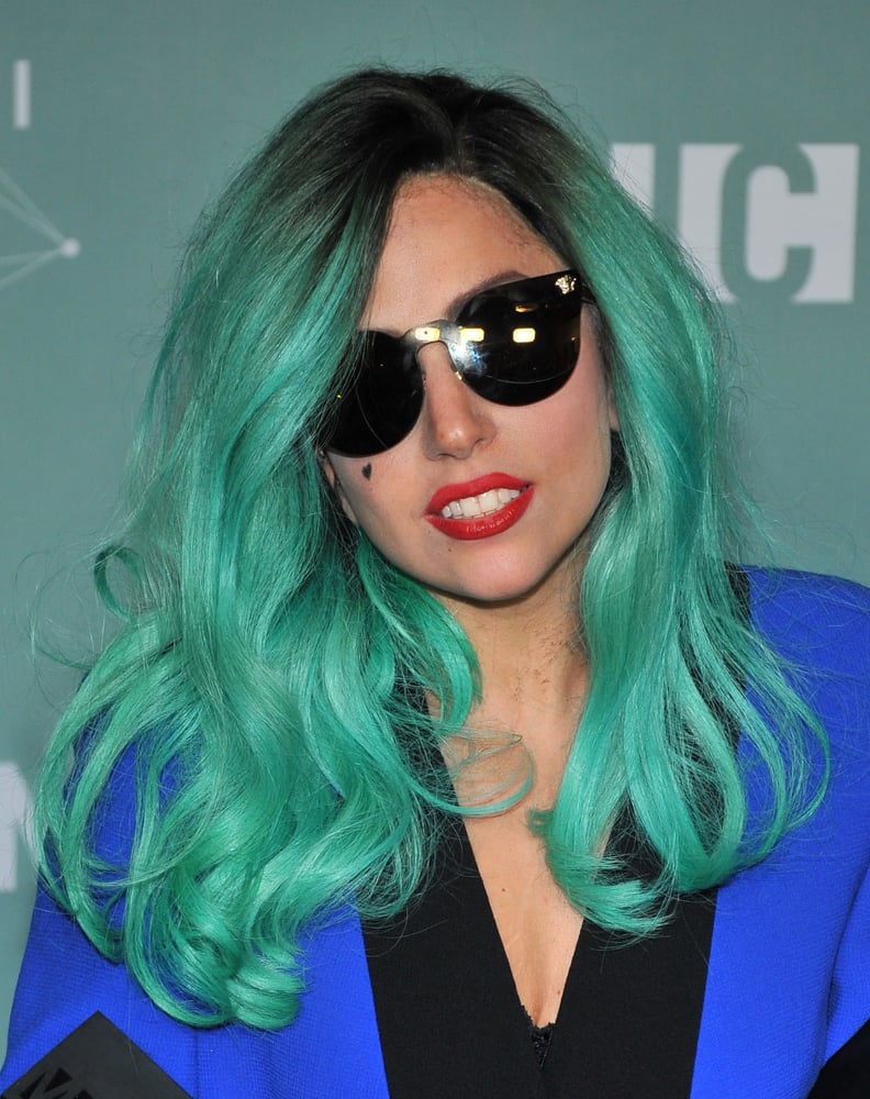 2011年Lady Gaga的蓝绿色的头发