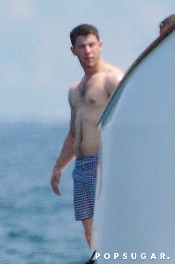 Sexy Nick Jonas Shirtless Pictures Popsugar Celebrity Another day, another hot shirtless photo of nick jonas. sexy nick jonas shirtless pictures