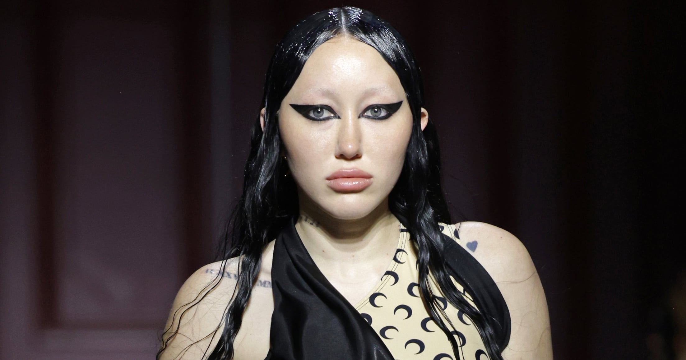 See Noah Cyrus's Diamond Engagement Ring From Pinkus PS UK Fashion