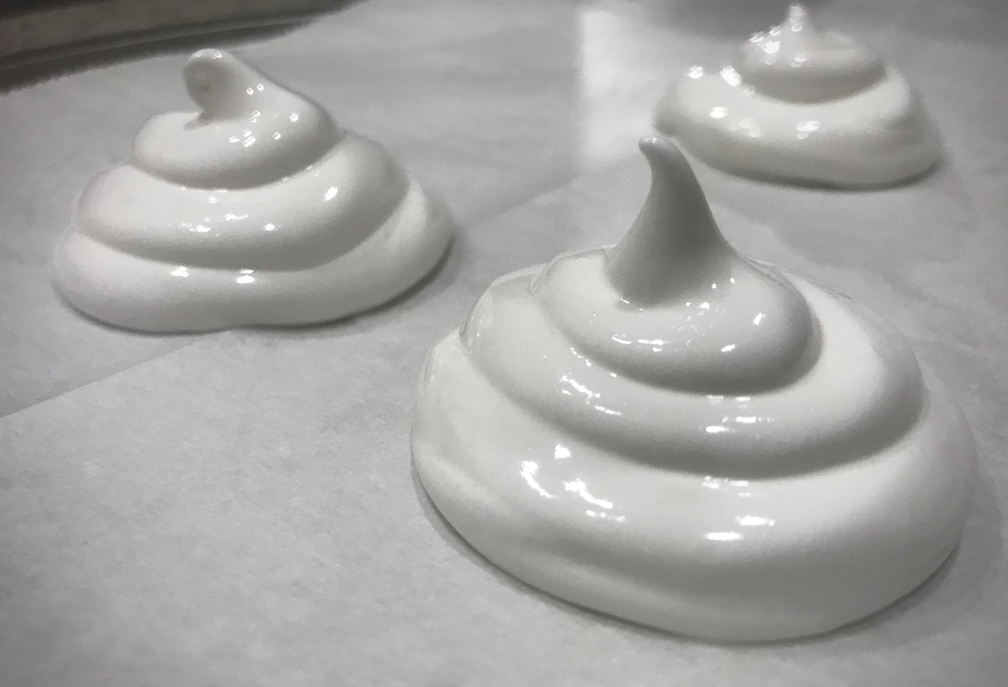 This Easy Meringue Recipe Requires Only 28 Ingredients