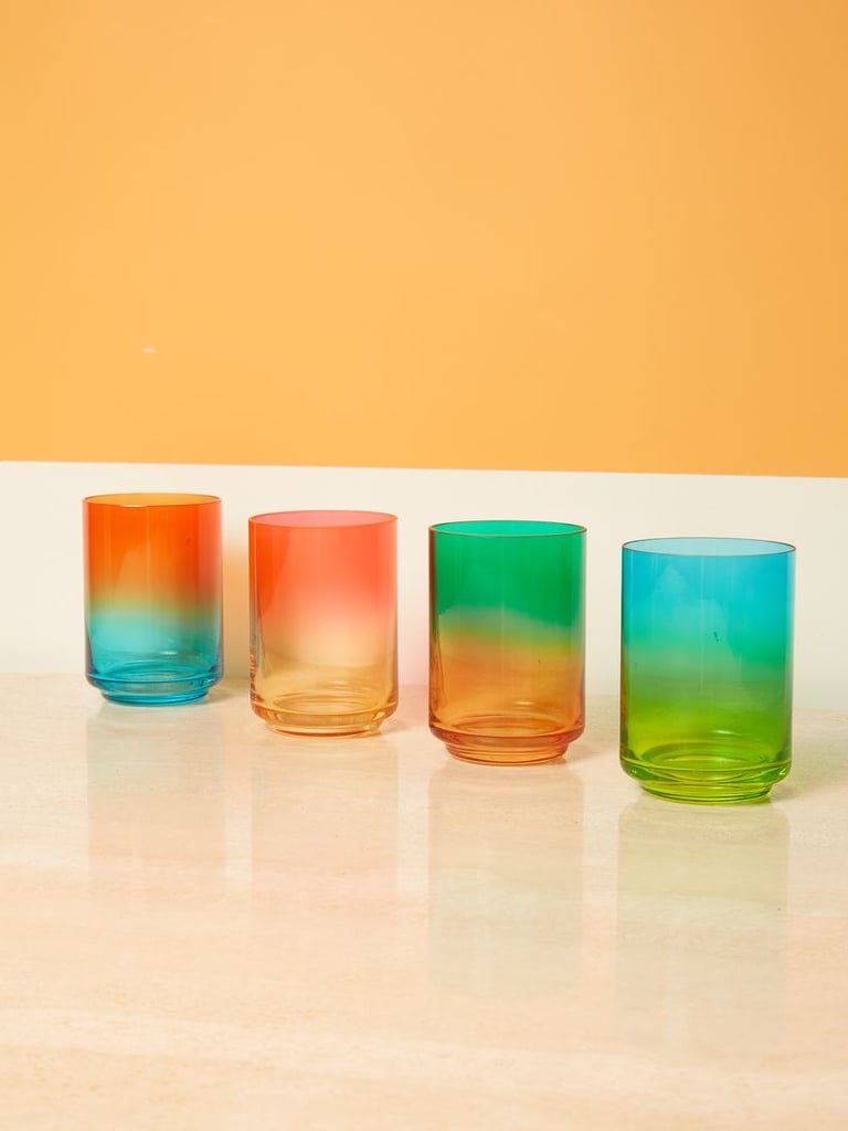 Vibrant Glasses: Lateral Objects Gradient Glass