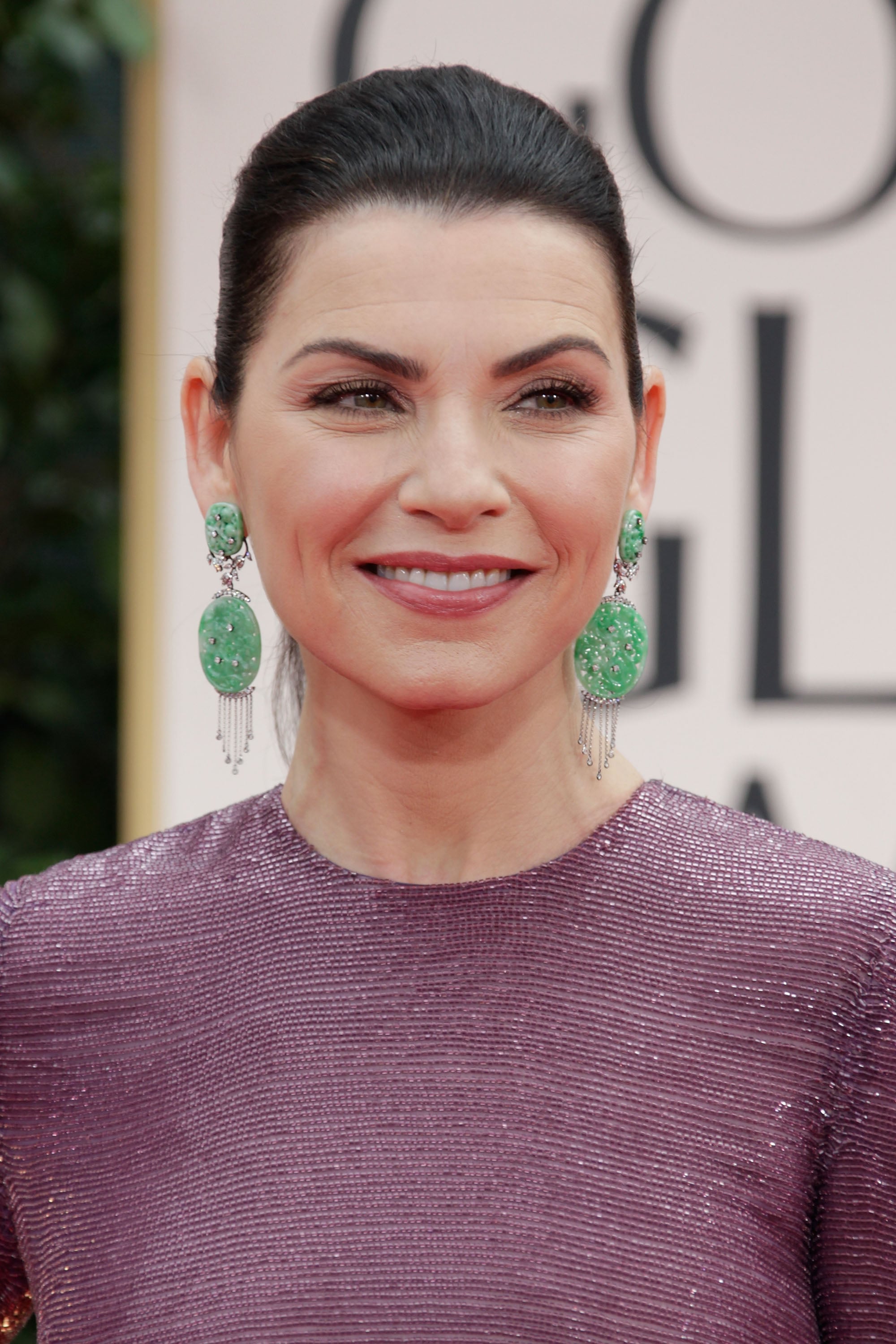 Julianna Margulies At The Golden Globes See All The Golden Globes Pictures Red Carpet Show Parties And More Popsugar Celebrity Photo 261 Collection by movies, fashion and celebrities. julianna margulies at the golden globes