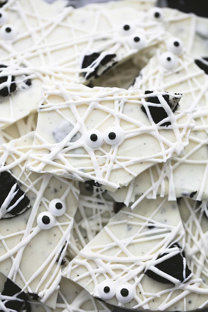 Cookies 'n' Cream Mummy Bark