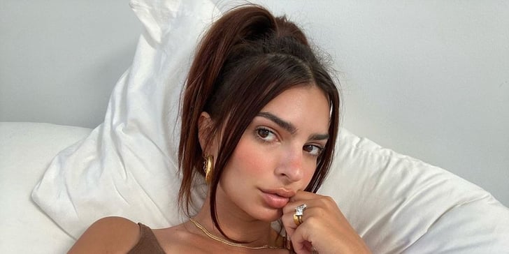 Emily Ratajkowski s Auburn Brown Hair  Color  For Fall  Emily Ratajkowski s Auburn Brown Hair  Color  For Fall