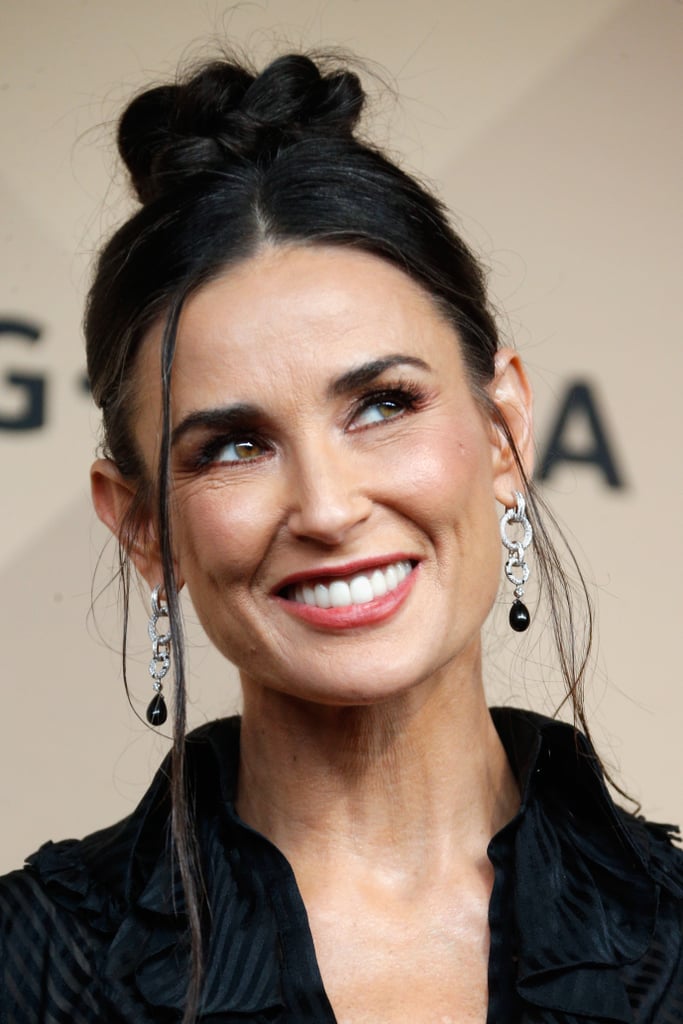 Demi Moore's Zac Posen Gown at SAG Awards 2016