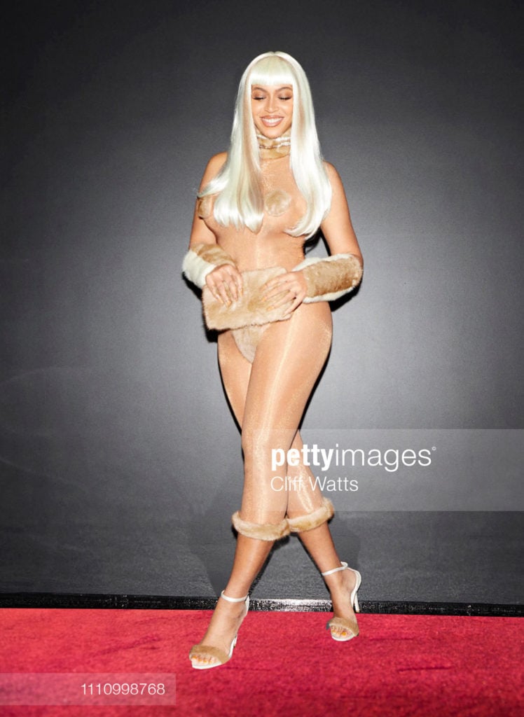 Beyonce Lil Kim Halloween Costumes 2017