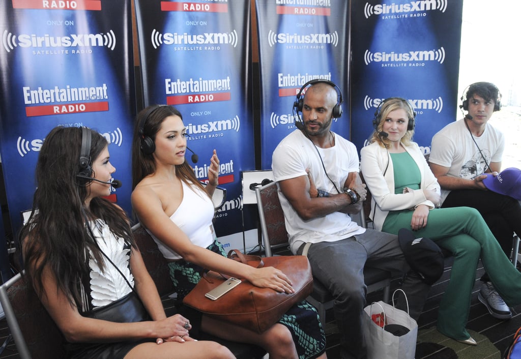 Pictured: Marie Avgeropoulos, Lindsey Morgan, Ricky Whittle, Eliza Taylor, and Bob Morley.