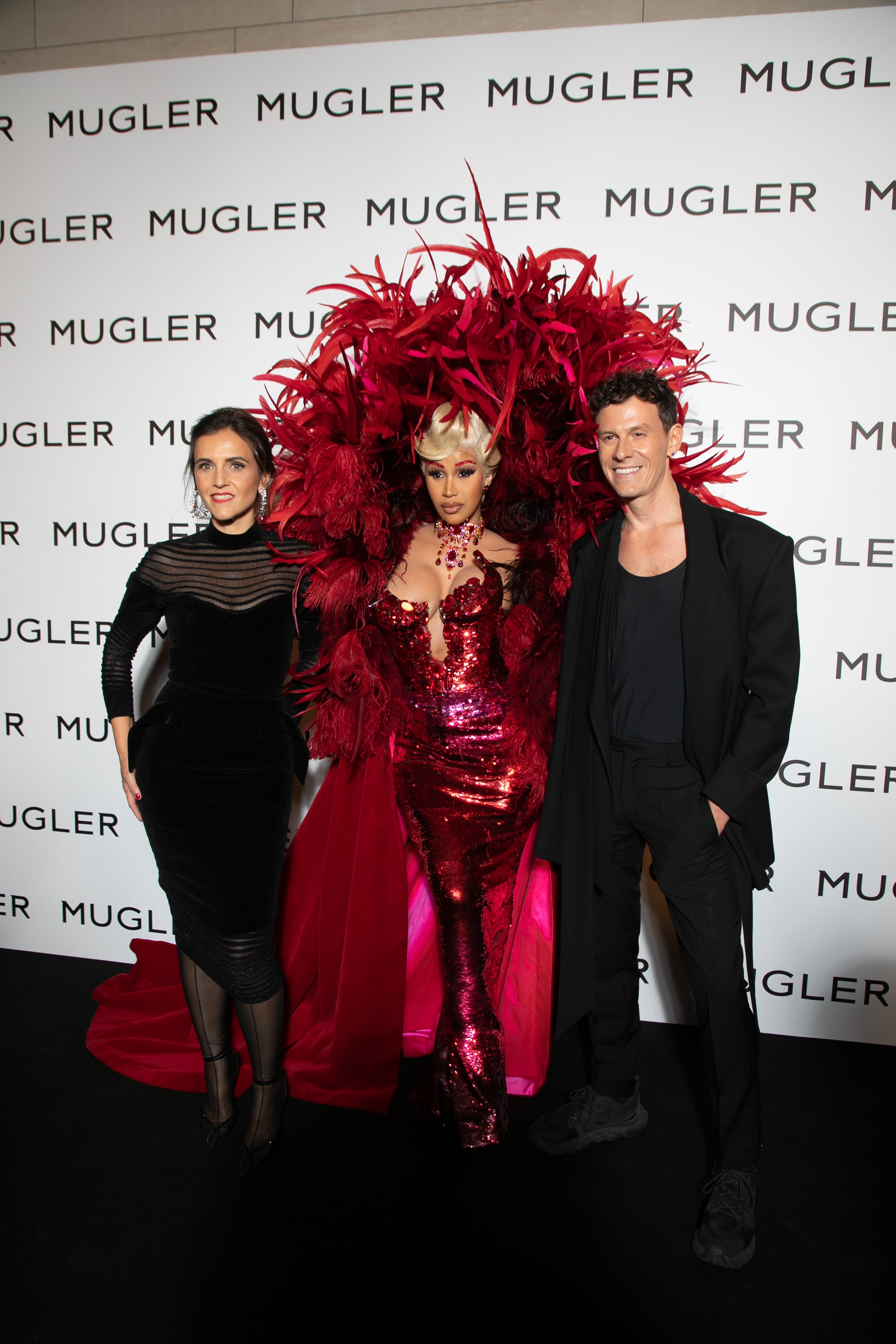 cardi b dress red Can I Take a Nap Under Cardi B's Met Gala 2019 Dress?