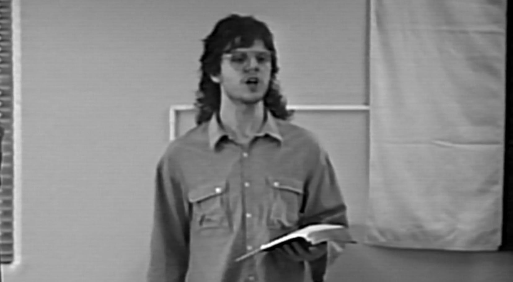 What Cult Leaders Does Evan Peters Play On Ahs Cult Popsugar Entertainment