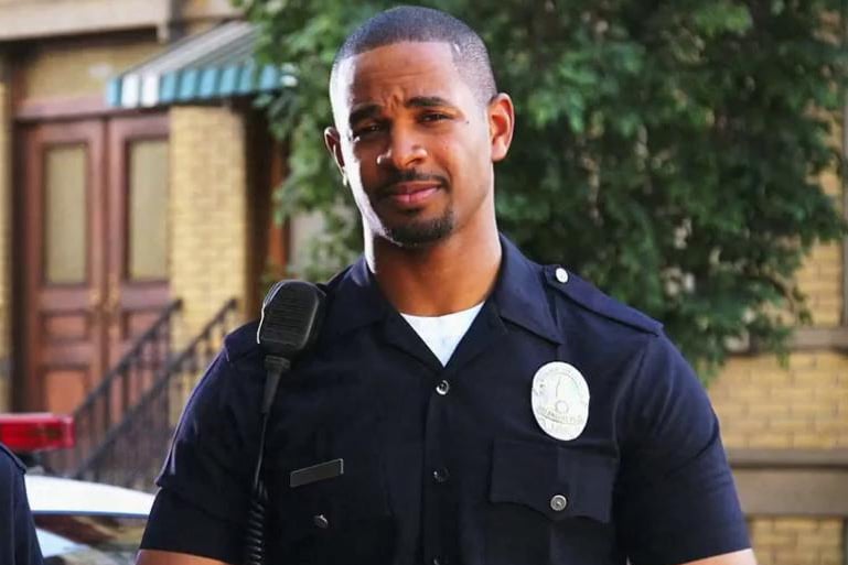 Justin in Let's Be Cops