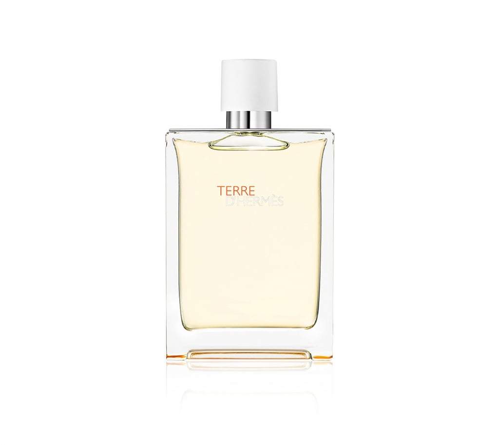 The scent: Hermès Terre d'Hermès Eau Très Fraîche Eau de Toilette ($121)
  
The notes: Orange, citrus, geranium, patchouli, and cedar.