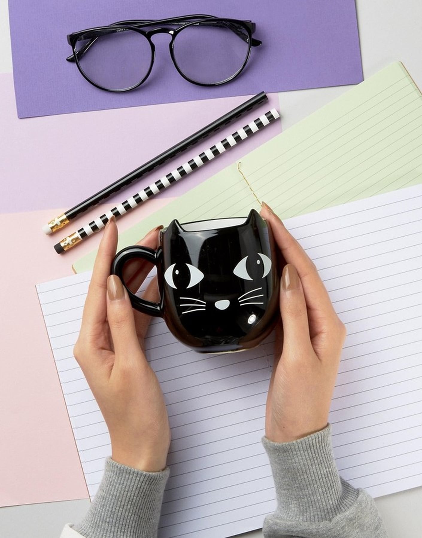 Desk Accessories For Cat Lovers | PS Smart Living
