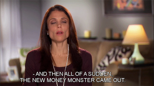 When She Narrated the Housewife Happenings