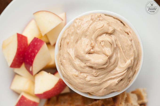 Peanut Butter Dip With Apples